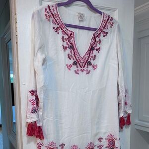 Sundance Boho white embroidered dress size medium
